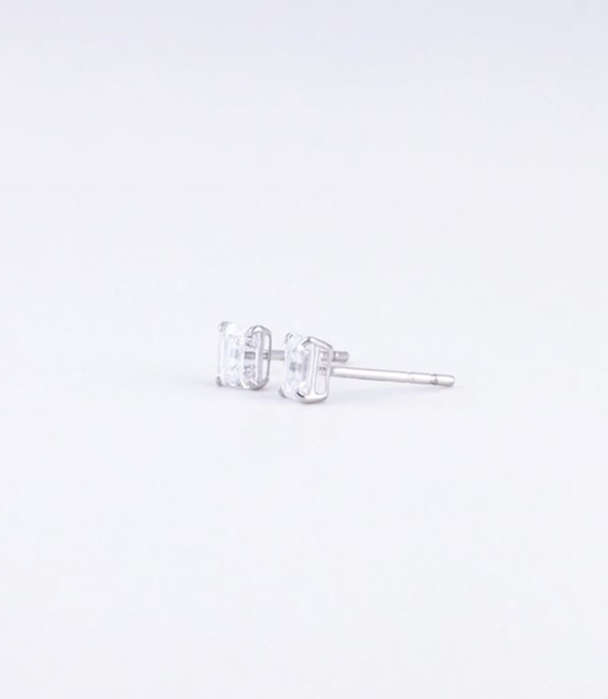 14K Gold 0.5 Carat Emerald Cut Diamond Studs